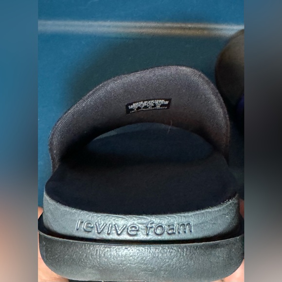 Nike Offcourt Slides - NY Giants - Size 8 - Picture 3 of 7